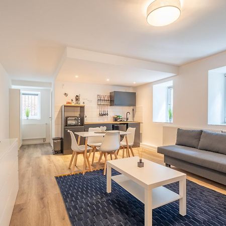 Gemuetliche Dachgeschosswohnung -Waldstrassenviertel Лейпциг Экстерьер фото