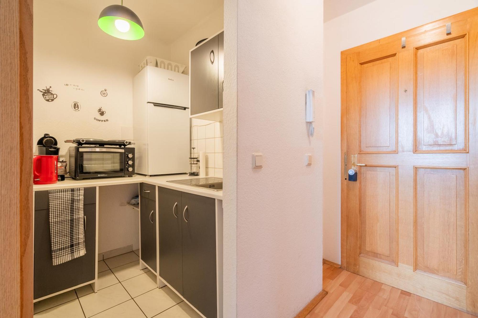 Gemuetliche Dachgeschosswohnung -Waldstrassenviertel Лейпциг Экстерьер фото